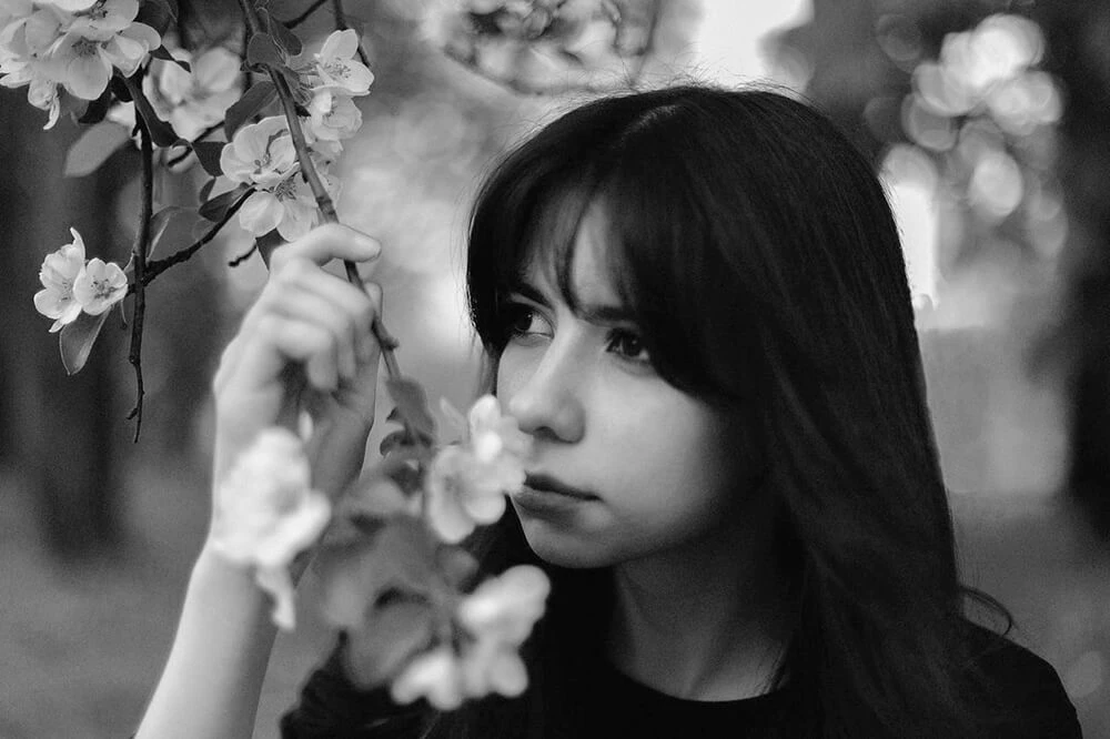 как сделать черно-белое фото цветным